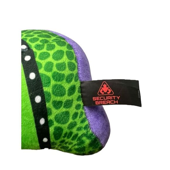 Five Nights at Freddy’s FNAF Security Breach Montgomery Gator Plush 10” NEW - Picture 5 of 6